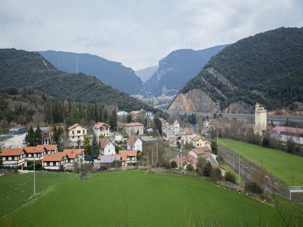 Casa Rural Lagun Etxea Pobes Exterior foto