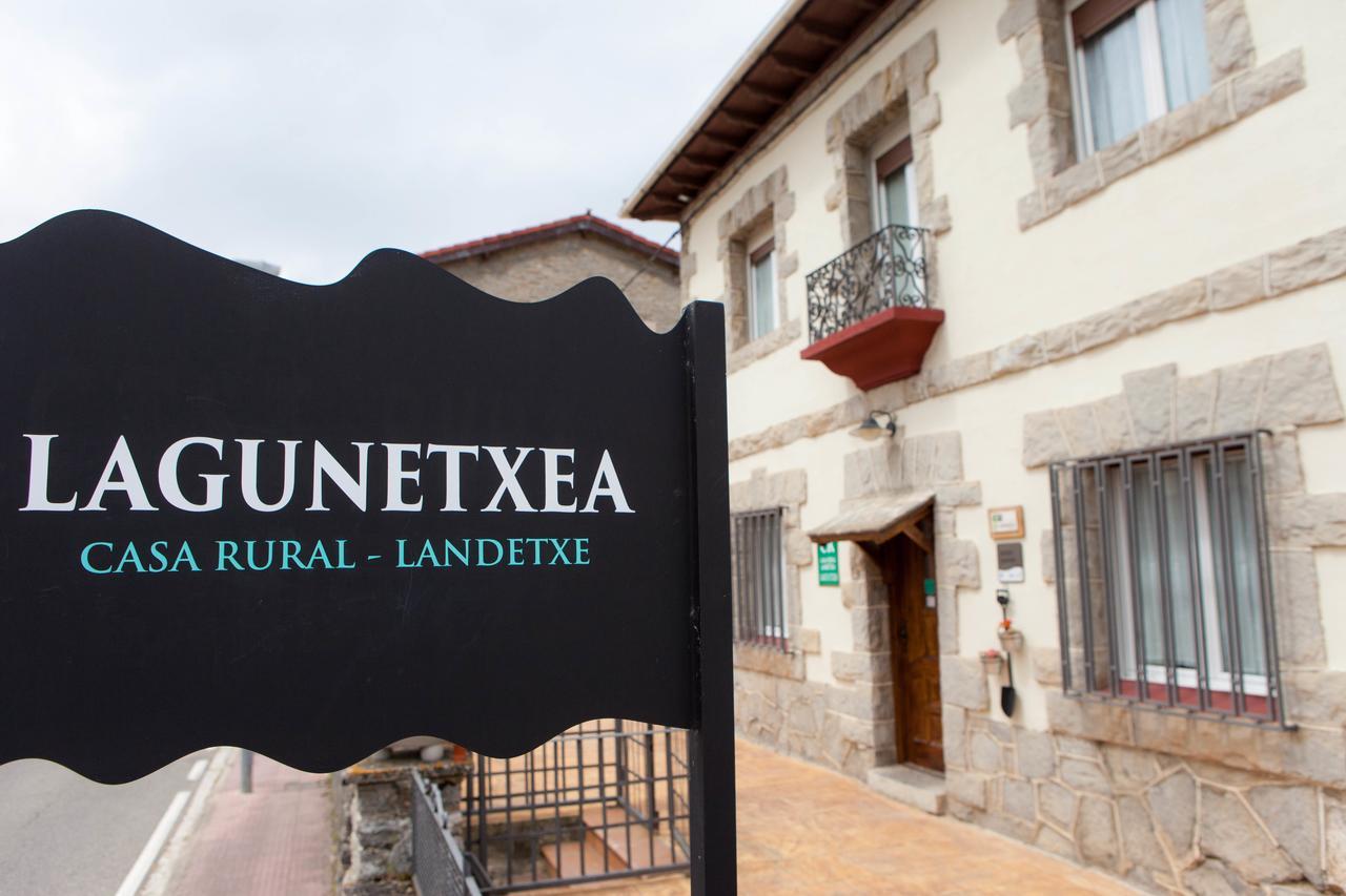 Casa Rural Lagun Etxea Pobes Exterior foto